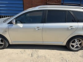 Toyota Avensis 2006 y parts