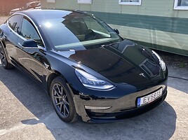 Tesla Model 3 Hečbekas 2019