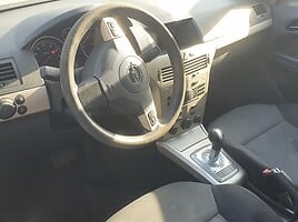 Opel Astra III 2007 y parts