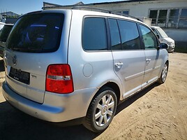 Volkswagen Touran 2005 m dalys