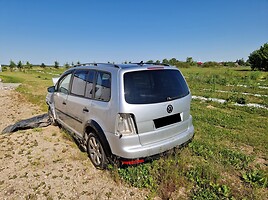 Volkswagen Touran I Odinis salonas 7vt. 2007 г запчясти