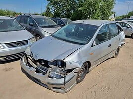 Nissan Almera Tino 2004 y parts