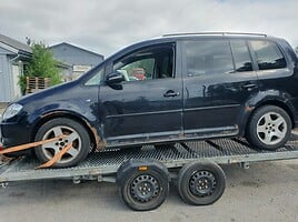 Volkswagen Touran 2009 y parts