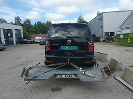 Volkswagen Touran 2009 y parts