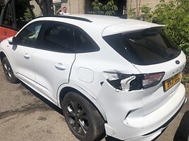 Ford Kuga 2021 г запчясти