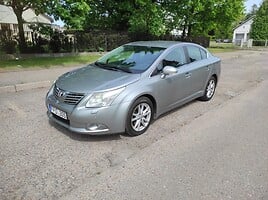 Toyota Avensis 2015 m nuoma