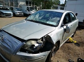 Toyota Avensis 2008 y parts