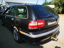 Volvo V40 2003 m dalys