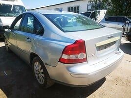 Volvo S40 2005 y parts