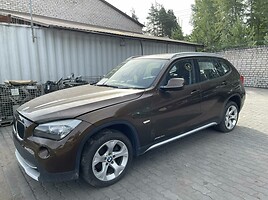 BMW X1 Visureigis / Krosoveris 2011