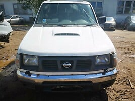 Nissan King Cab 2000 m dalys