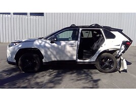 Toyota Rav4 2021 m dalys