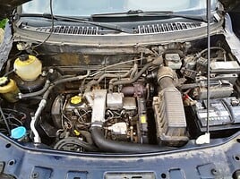 Land-Rover Freelander 2000 y parts