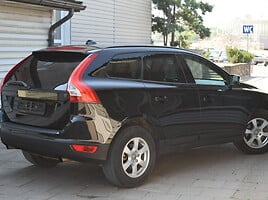 Volvo XC60 2WD 2012 y