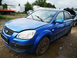 Kia Rio 2007 y parts