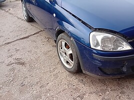 Opel Corsa 2003 y parts