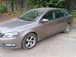 Volkswagen Passat B7 2011 y parts