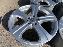 Audi Siunciam, ET43 light alloy R18 rims