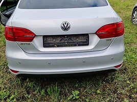 Volkswagen Jetta 2013 m dalys