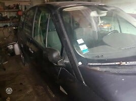 Renault Grand Scenic 2004 m dalys