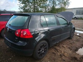 Volkswagen Golf 2004 г запчясти