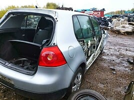 Volkswagen Golf 2006 г запчясти