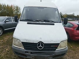 Mercedes-Benz Sprinter 2005 г запчясти