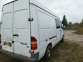 Mercedes-Benz Sprinter 2005 г запчясти