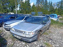 Subaru Legacy I Sedanas 1993