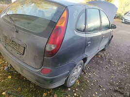 Nissan Almera Tino 2003 г запчясти