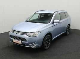 Mitsubishi Outlander Visureigis / Krosoveris 2013