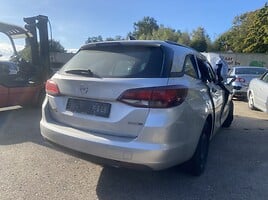 Opel Astra 2017 y parts