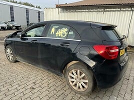 Mercedes-Benz A Klasė 2014 m dalys