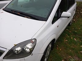 Opel Zafira 2006 г запчясти