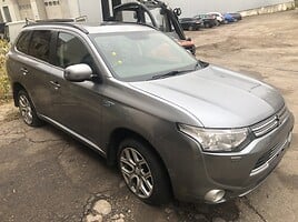 Mitsubishi Outlander Visureigis / Krosoveris 2014