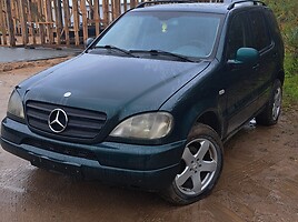 Mercedes-Benz ML 270 Visureigis / Krosoveris 2000