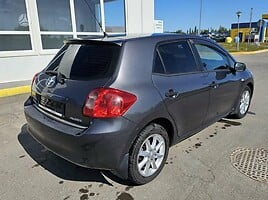 Toyota Auris D-4D Luna 2009 m