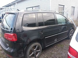 Volkswagen Touran 2014 y parts