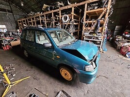 Mazda Demio 1999 y parts