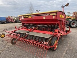 Vaderstad Rapid 400S 2004 г Сеялки