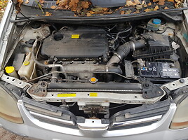 Nissan Almera Tino 2003 y parts