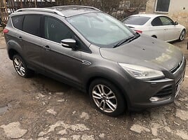 Ford Kuga Visureigis / Krosoveris 2013