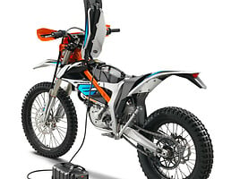 KTM Freeride 2023 y Enduro motorcycle