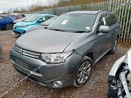 Mitsubishi Outlander 2015 m dalys