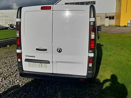 Opel Vivaro 2015 г запчясти