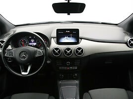 Mercedes-Benz B 180 2017 г Минивэн