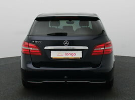 Mercedes-Benz B 180 2017 г Минивэн