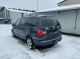 Volkswagen Sharan 2004 m dalys