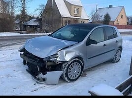 Volkswagen Golf 2006 г запчясти