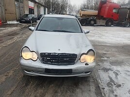 Mercedes-Benz C Klasė 2.0 BENZINAS 120 KW 2001 г запчясти